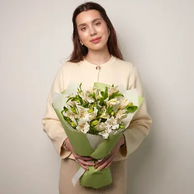 Букет 2 из альстромерии