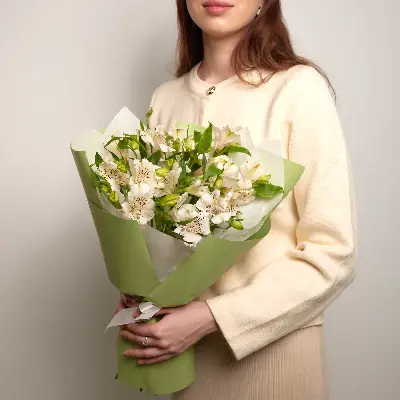 Букет 2 из альстромерии