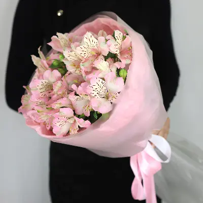 Букет 3 из альстромерии