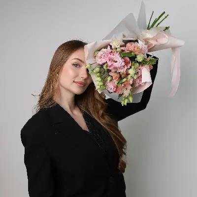 Букет 78 из эустомы и альстромерии