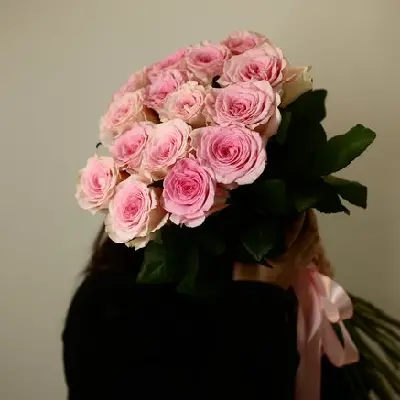 Моно букет из 15 роз Мандала